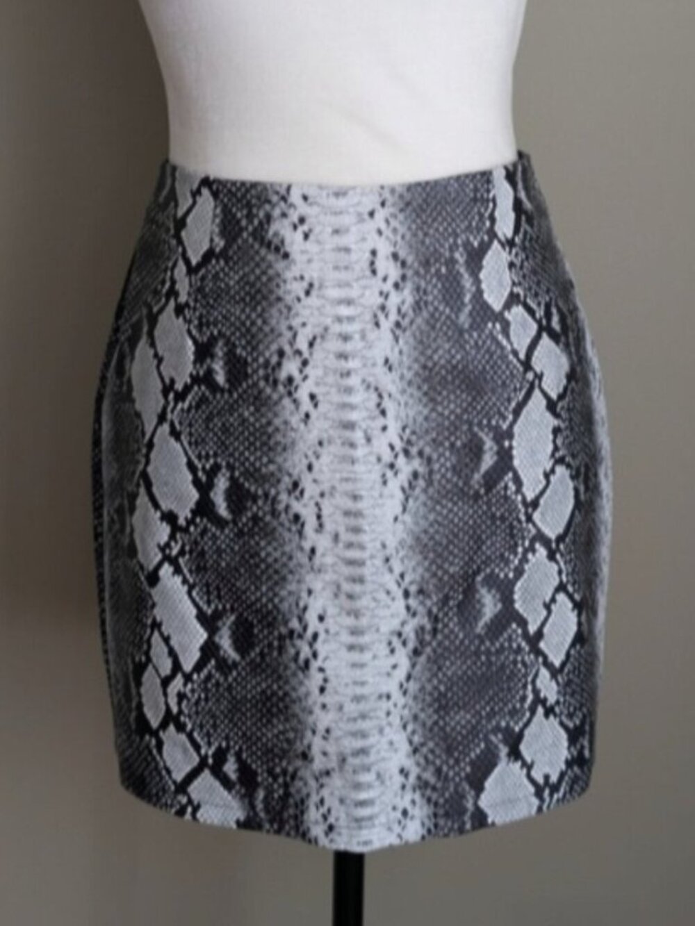 Idem Ditto faux leather snakeskin mini skirt